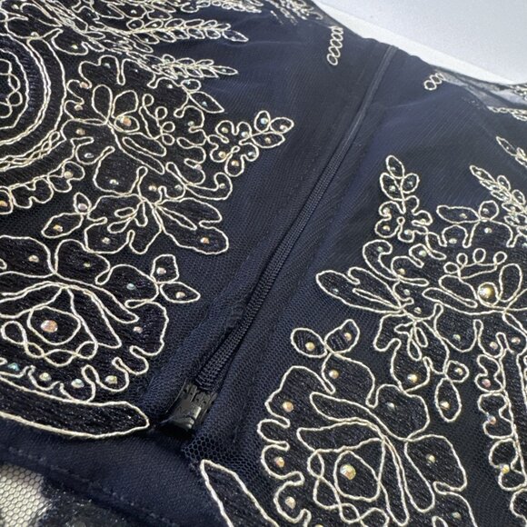 Junior A-Line Skirt Top 2 Piece Dress Set Size 7 Navy Blue Metallic Embroidered - Picture 8 of 16